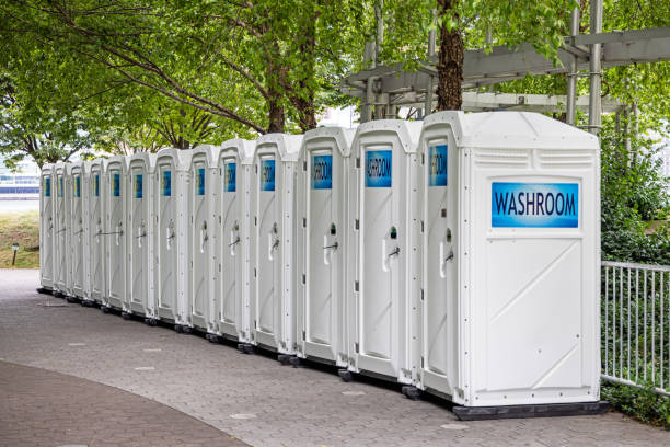 Affordable portable toilet rental in Lynwood, CA